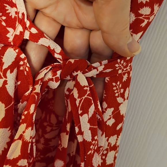 Max Studio Red Floral Ruffle Wrap Dress - Picture 9 of 16